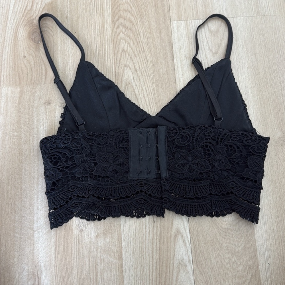 Rumor Boutique Black Lace Bralette Top - Picture 2 of 3